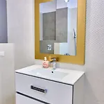 Exterior Apartment Mamaia