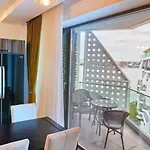 Exterior Apartment