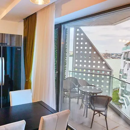 Exterior アパート